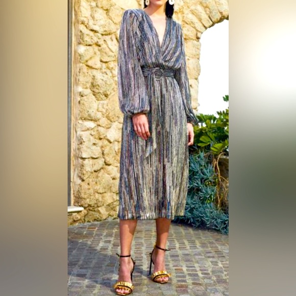 Rebecca Vallance Dresses & Skirts - REBECCA VALLACE BELLAGIO METALLIC MIDI DRESS WITH TONAL, REMOVEABLE BELT
